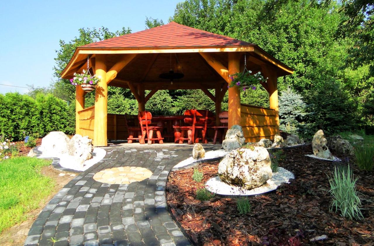Skalny Apartamenty, Pokoje Ogrodzieniec Exterior foto
