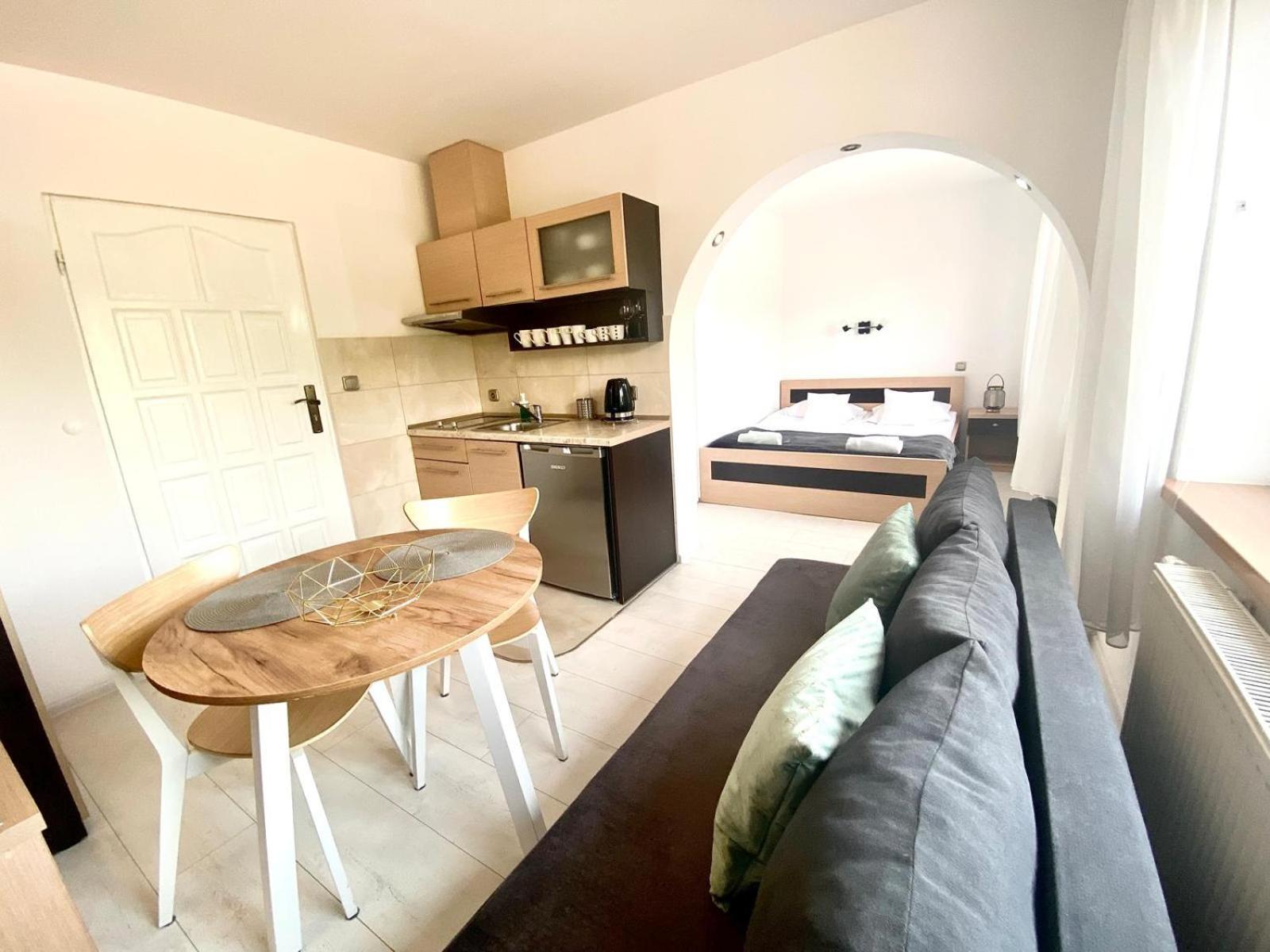 Skalny Apartamenty, Pokoje Ogrodzieniec Exterior foto